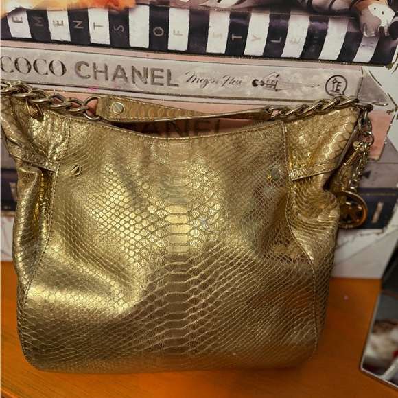 Michael Kors Limited Edition Metallic Gold Python Shoulder Bag VGUC - Picture 1 of 13